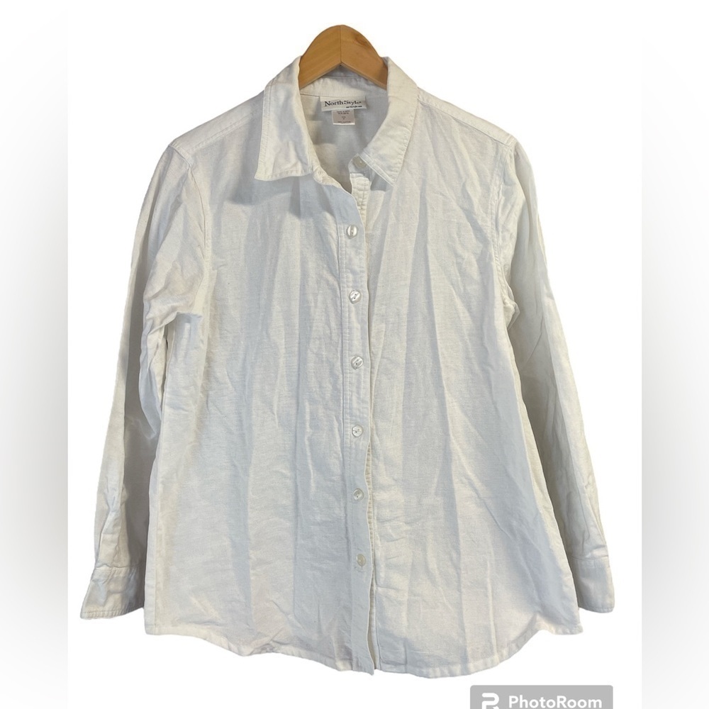 Vintage North Style cotton button down.